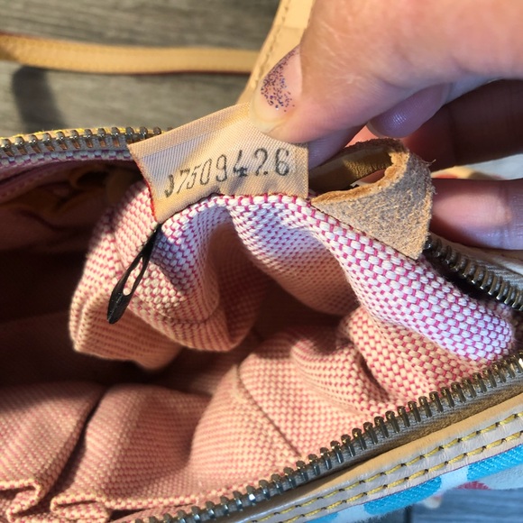 Dooney and Burke - Picture 6 of 6